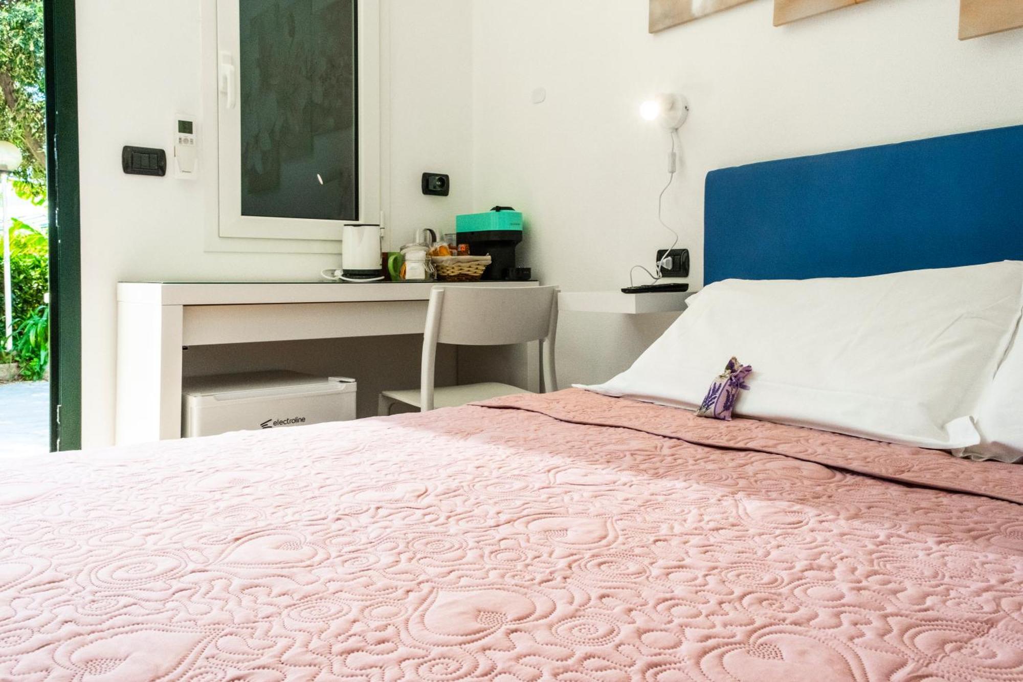 Agriturismo Giorgi Appartamenti In Riviera Ligure Albenga Exteriér fotografie